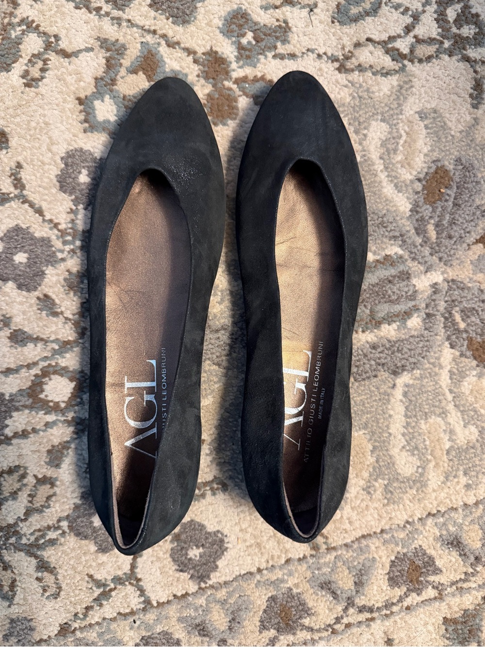 AGL Attilio Giusti Leombruni Black Suede Shimmer Flats 42